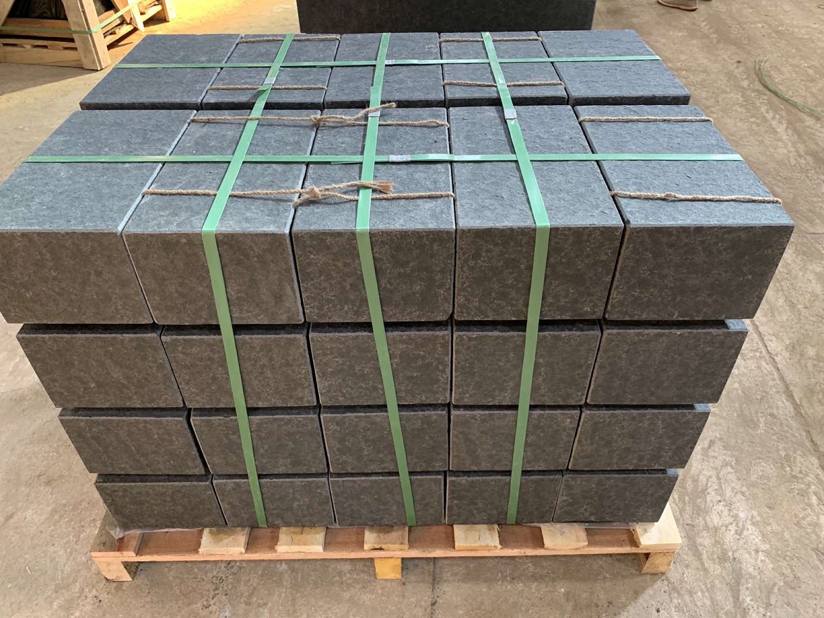 Basalt walls stone/bricks